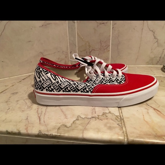 Vans - Picture 2 of 5